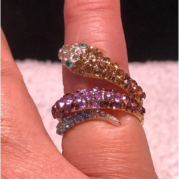 Pretty multi colored snake ring -8 - Picture 3 of 10